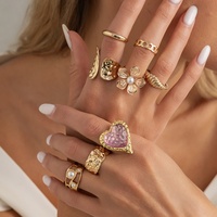 Ensemble de bagues en forme de cœur avec perles d'imitation, fleurs et pierres acryliques pour femmes, bijoux tendance empilables pour doigts