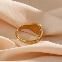 Anneaux de doigt pour femmes en acier inoxydable rétro chic INS, anneau à disque de boussole à huile tombante, émail noir et coquille de cauris blanche, plaqué or 18 carats
