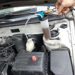 Herramienta de Reparación de Líquido de Frenos para Automóviles, Bomba de Purga de Aceite, Kit Universal de Sistema de Drenaje por Vacío para Bombeo de Combustible y Aceite - Product Image 4