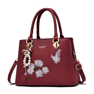 Nuevo Bolso de Mano para Mujer con Bordado de Flores, Bolso de Lujo de Gran Capacidad, Bolsos de Hombro de Cuero PU - Product Image 3