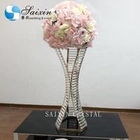 ZT-538 Dernière conception centre pièces d'or avec décor de fleurs centres de table pour la table de mariage avec cristal