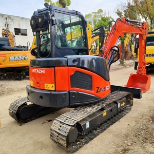 Mini-excavatrice Hitachi ZX50U d'occasion à prix avantageux, peinture d'origine, bon état, faible consommation de carburant, pour exportation mondiale - Product Image 6