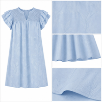 Robe Courte Décontractée d'Été à Col en V, Manches Courtes Volantées et Smockées, Motif Floral Brûlé, pour Femmes (OEM/ODM)