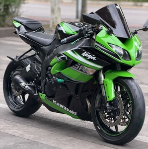 Utilisé pour les Kawasaki ZX-6R, puissantes motos sportives. Motocyclettes d'occasion de haute qualité à vendre - Product Image 1