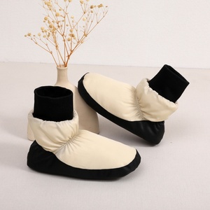 Bottes d'hiver pour enfants en stock en UE et aux États-Unis, bottes d'hiver italiennes chaudes, chaussures <span class=keywords><strong>de</strong></span> ballet pour femmes et filles, bottes <span class=keywords><strong>de</strong></span> <span class=keywords><strong>danse</strong></span> <span class=keywords><strong>de</strong></span> ballet souples - Product Image 2