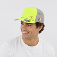 Casquette de baseball personnalisée à 5 panneaux avec logo en PVC caoutchouté, casquette de golf imperméable perforée au laser, chapeau de golf en polyester vert avec cordon