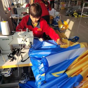 ขายส่งธงชาติยูเครนสีน้ำเงินเหลืองขนาด 3x5 ฟุต ผลิตจากโพลีเอสเตอร์ พิมพ์ลายตามสั่ง ราคาถูก - Product Image 4