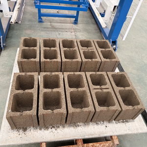 Nuova Macchina per Blocchi Cavi Canhua QT5-15, Pressa Idraulica Automatica Facile da Usare, Attrezzatura per Costruzioni - Product Image 1
