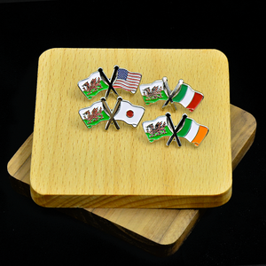 Tùy chỉnh quốc gia ngày quốc gia cờ ve áo <span class=keywords><strong>pins</strong></span> men mềm huy hiệu vượt qua đôi tình bạn kim loại thủ công <span class=keywords><strong>pins</strong></span> với khắc khắc - Product Image 2