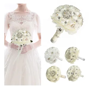 Offre Spéciale fleurs diamant mariée tenant Bouquet à la main Bling broche mariée cristal mariage Bouquet