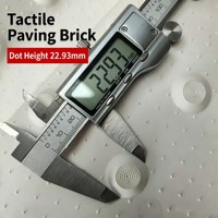 Dalles tactiles en PVC, tapis adhésifs ADA, surfaces d'avertissement détectables à dôme coupé pour l'accessibilité des trottoirs