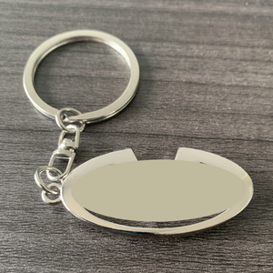 Llaveros y Mosquetones Promocionales Personalizados al por Mayor con Acabado Brillante de Metal, Llavero de Aleación Pulida con Logotipo de Marca de Coche - Product Image 5