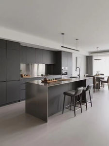 Gabinete de Cocina de Lujo de Estilo Moderno Personalizado con Isla de Acero Inoxidable, Integración Perfecta para Espacios de Cocina de Lujo - Product Image 3