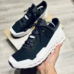 Chaussures de course et de jogging d'extérieur de haute qualité pour hommes et femmes, confortables, respirantes, style sport décontracté, chaussures de marche robustes - Product Image 2