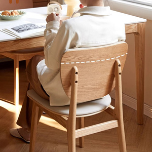 Madeira maciça simples moderna do carvalho que janta a cadeira para o estilo nórdico home para famílias pequenas e restaurantes cadeira macia do saco para o lazer - Product Image 3