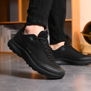 Chaussures de course à pied légères et élastiques, personnalisées, noires, imperméables, antidérapantes, pour la randonnée en extérieur, chaussures d'escalade pour adultes - Product Image 2