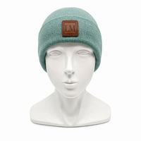 Casquette en acrylique personnalisée avec logo en PU, faible MOQ, haute qualité, douce et chaude, unisexe, pour l'hiver, le camping, les activités de plein air et la vie quotidienne