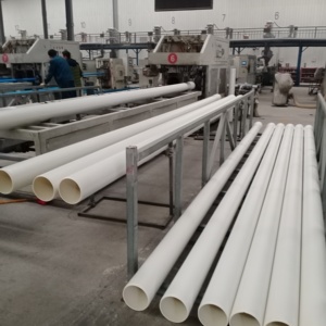 Tuyaux et raccords en <span class=keywords><strong>PVC</strong></span> et CPVC haute pression Tongyuan de 1 pouce, norme ASTM pour usage industriel - Product Image 1