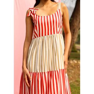 Robe maxi en coton à rayures vintage pour femmes |   Robe d'été à volants, sans bretelles, imprimée à la main, avec poches à franges |   Anti-rides Naturel - Product Image 5