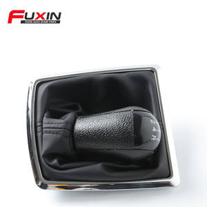 Poignée de levier de vitesse en cuir Fuxin 5/6 vitesses avec rotule intégrée pour Ford Focus - Product Image 4
