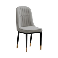 Chaises de salle à manger en cuir coloré de style italien moderne Marfa avec structure en métal, imperméables pour la maison et la restauration