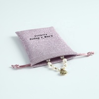 Pochette en suède moderne 8x10cm pour bijoux et cosmétiques, avec paillettes, personnalisable avec logo, idéale pour l'emballage.