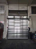 Porte à enroulement en acier inoxydable rapide et silencieuse, électrique, étanche, antivol, résistante au vent