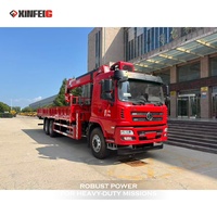 Grue montée sur camion de 12 tonnes, hauteur de levage de 21 m, flèche à 5 sections, commande de levage entièrement hydraulique, cabine de commande pour la construction