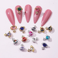 Breloques pour ongles Scintillantes Planètes en Alliage Strass Ciel Étoilé Multicolore Décorations Nail Art Vente en Gros