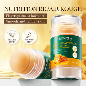 Marque privée Offres Spéciales OEM BIOAOUA Vitamine E <span class=keywords><strong>Miel</strong></span> <span class=keywords><strong>de</strong></span> <span class=keywords><strong>Manuka</strong></span> Crème hydratante anti-fissuration pour les mains et les pieds Crème pour les mains pour peaux sèches - Product Image 2