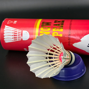 SNOWPEAK SP909 Custom OEM Badminton Shuttlecock Factory Class Pluma <span class=keywords><strong>de</strong></span> ganso para torneo duradero Buen vuelo para el Partido del club - Product Image 1