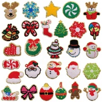 Patch brodé en chenille personnalisé pour Noël, motif 3D Père Noël et sapin, thermocollant, écusson de fête écologique pour vêtements, chapeaux et sacs