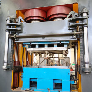 Prensa de moldeo de paletas de madera comprimida de 1200*1000Mm paletas de madera prensadas - Product Image 3