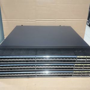 Commutateur CE6860-SAN avec module optique et ensemble RTU 02354FUY 48 * 25GE SFP28 8 * 100GE QSFP28 CE6860 Commutateurs d'entreprise - Product Image 4