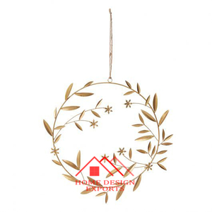 Prix de gros Couronne de Noël multicolore pour la décoration de porte Couronne de Noël suspendue de forme ronde en métal pour porte d'entrée - Product Image 1