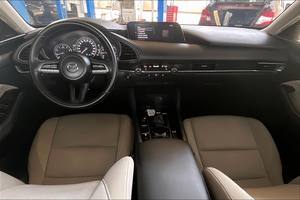 Autos usados completamente equipados, <span class=keywords><strong>Mazda</strong></span> <span class=keywords><strong>3</strong></span> Sedán <span class=keywords><strong>2021</strong></span>, listos para enviar - Product Image 4