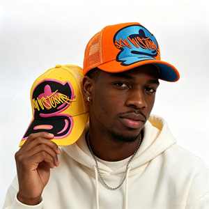 Cappello da Camionista di Alta Qualità con Ricamo 3D Grande, Design a Due Tonalità con Rete Strutturata, Marca Streetwear Sportiva Unisex - Product Image 1