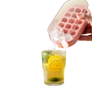 Vuông Silicone <span class=keywords><strong>Ice</strong></span> <span class=keywords><strong>Cube</strong></span> <span class=keywords><strong>Tray</strong></span> với nắp và container dễ dàng phát hành Tủ đông an toàn <span class=keywords><strong>Ice</strong></span> Maker khuôn - Product Image 1