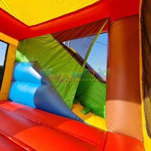 Castillo inflable comercial para exteriores con tobogán combinado. - Product Image 6