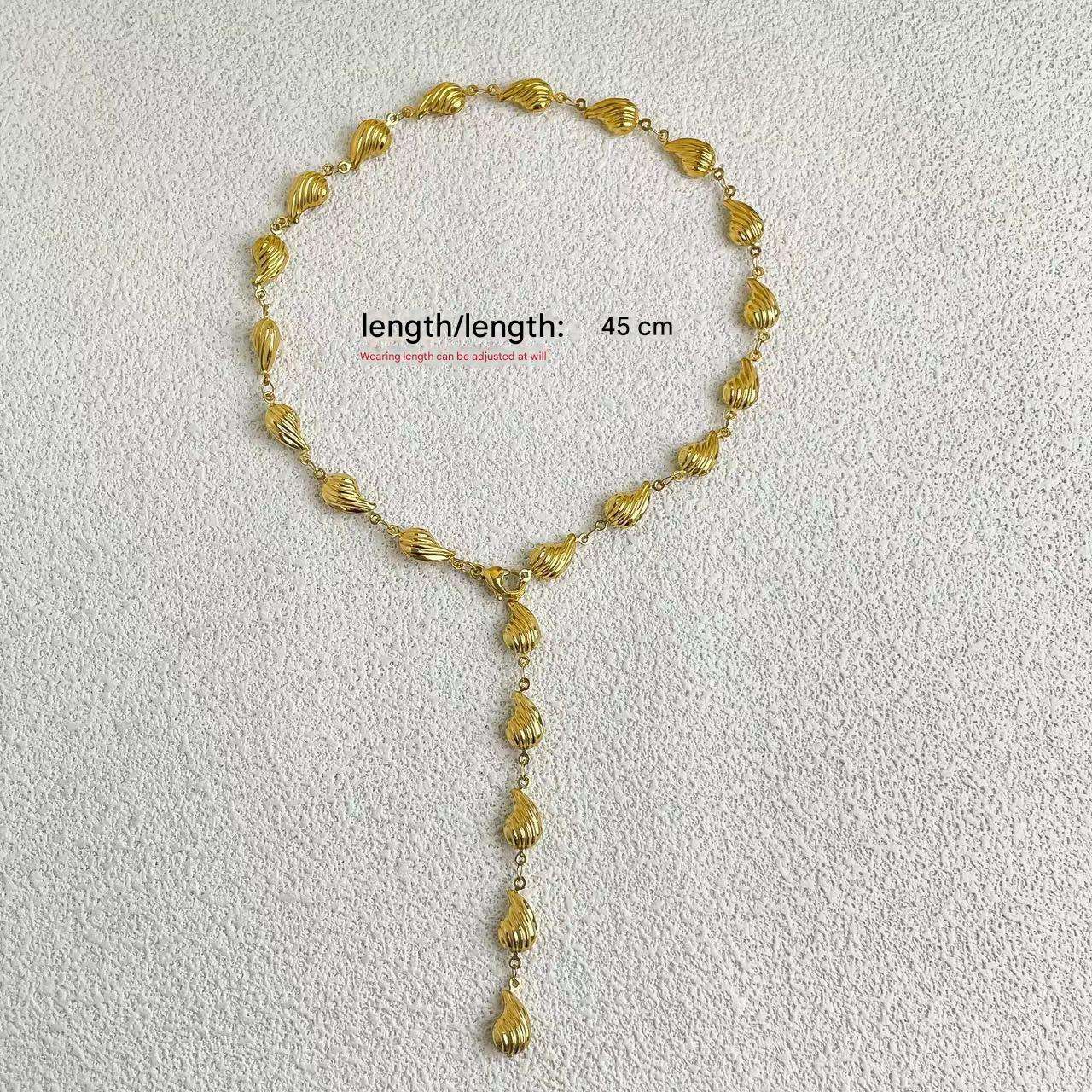 สร้อยคอหยดน้ำตา