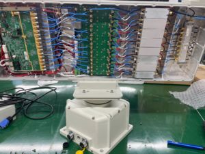 Phát hiện thái độ thấp bay không người lái kỹ thuật số theo từng giai đoạn mảng và xung DOPPLER máy dò không người lái x ban nhạc Radar cho an ninh và bảo vệ - Product Image 4