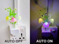 Lampu Malam LED Mini Modern ABS dengan Sensor Cahaya, Desain Jamur Berubah Warna, dan Sensor Senja hingga Fajar
