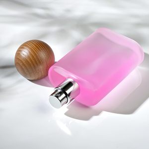 Venta al por mayor de envases de perfume de lujo para mujer, personalizados, de 30 ml y 50 ml, con tapa pulverizadora de rosca, vacíos, esmerilados, cuadrados, de vidrio serigrafiado. - Product Image 2