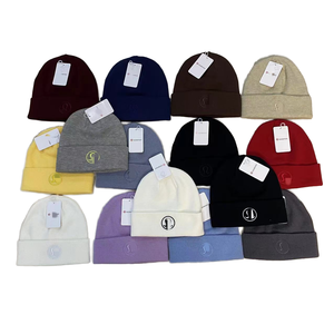 Venta al por mayor de alta calidad Otoño Invierno Moda Beanie Versátil Cross-Border Unisex Knit Hat Casual Warm con impresión digital - Product Image 1