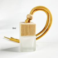 Bouteille en verre carrée givrée bleue mate de 8 ml avec bouchon en bois à vis, diffuseur de parfum pour voiture et huiles essentielles