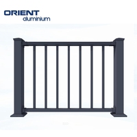 Rampe en aluminium de style chaud pour balcon extérieur et escalier Rampe de balcon moderne en ciment