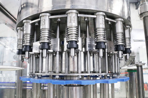 Energy Drink acqua aromatizzata alla frutta per inscatolamento macchina per riempire le fabbriche di bevande - Product Image 3