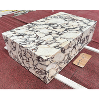 Table basse luxueuse en marbre violet Calacatta Table basse centrale de designer Table à thé en cube en marbre