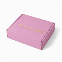 FUSSEN Vente en gros de boîtes d'expédition en carton ondulé de luxe avec logo personnalisé en relief, finition douce au toucher, écologiques, noir et rose, pour boutique en ligne
