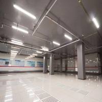 Plancher technique surélevé en bois/panneaux de particules avec revêtement vinyle/PVC/HPL pour bureaux, centres de données et salles de serveurs